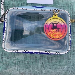 Lv Beach pouch🔥 SOLD 🔥